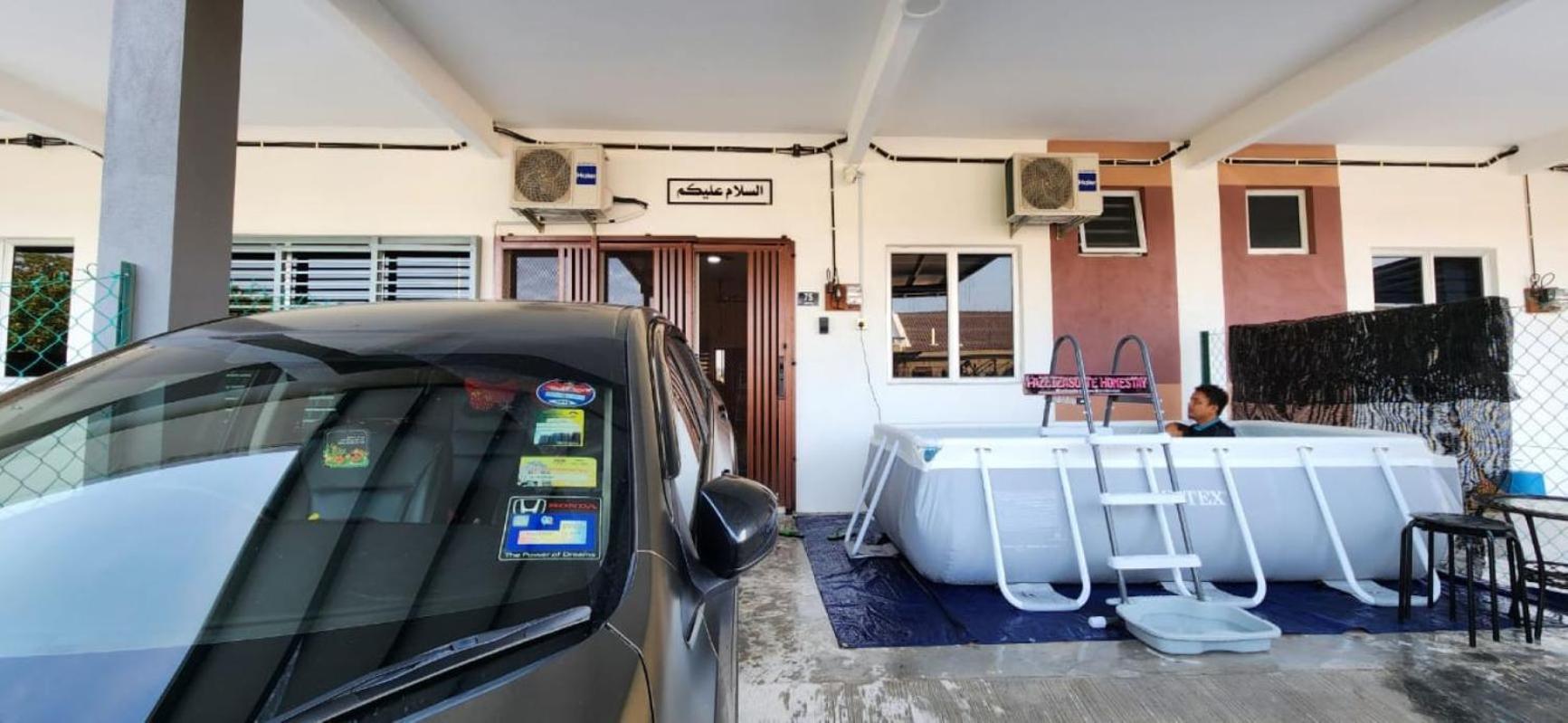 Fazlizasuite Homestay @ Teluk Kemang-Muslim Preferred Port Dickson Exterior foto