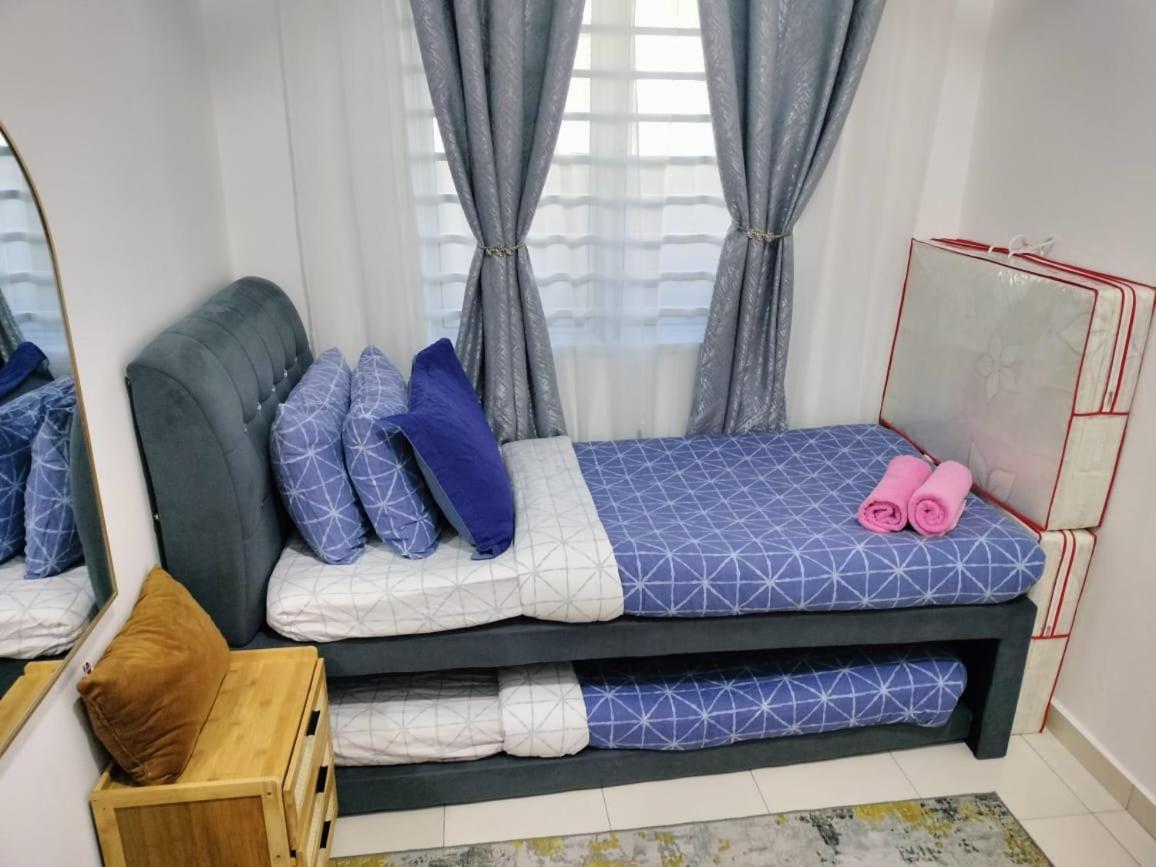 Fazlizasuite Homestay @ Teluk Kemang-Muslim Preferred Port Dickson Exterior foto